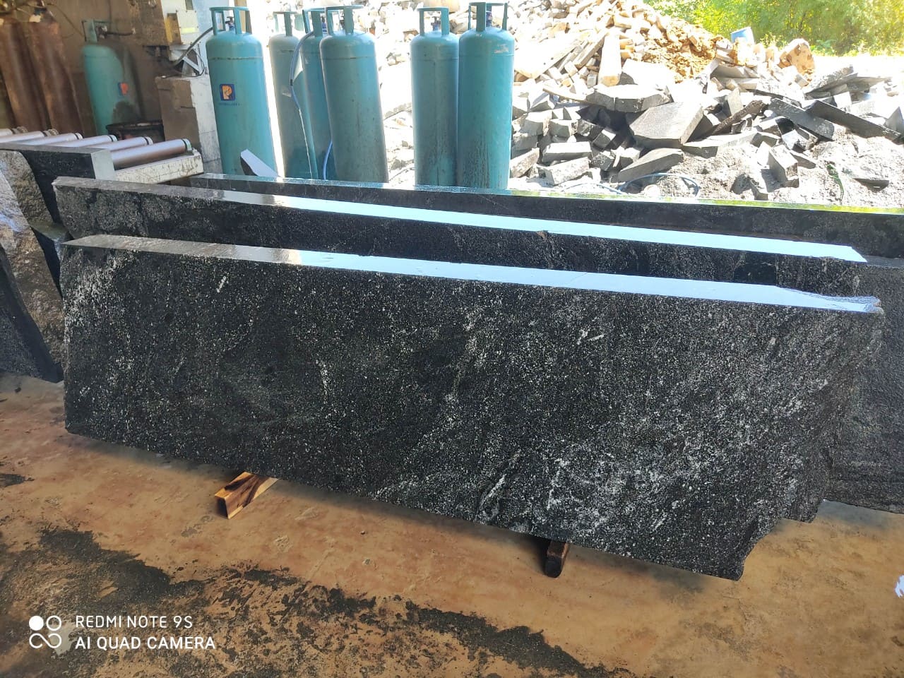 Гранитная брусчатка BLACK AMPHIBOLITE из Вьетнама фото 4